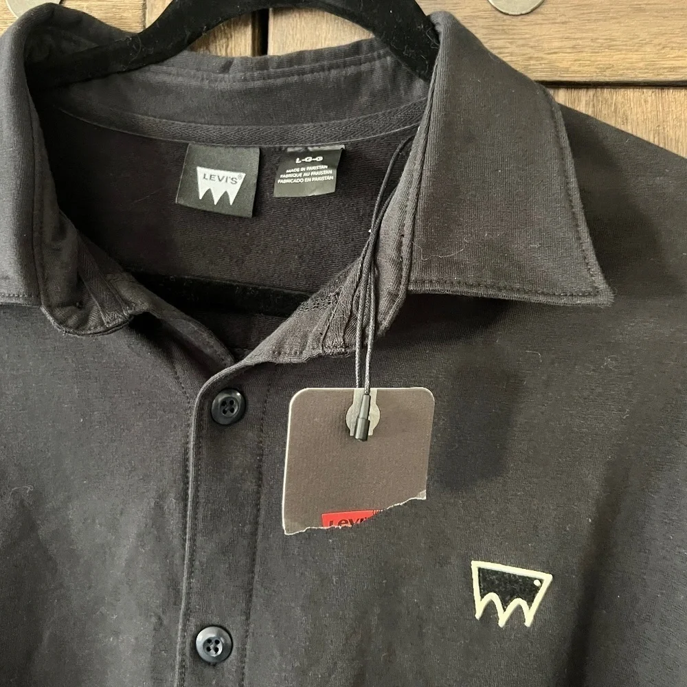 Levi's Skateboarding Relaxed Fit Button-Up Fleece Size Large NWT